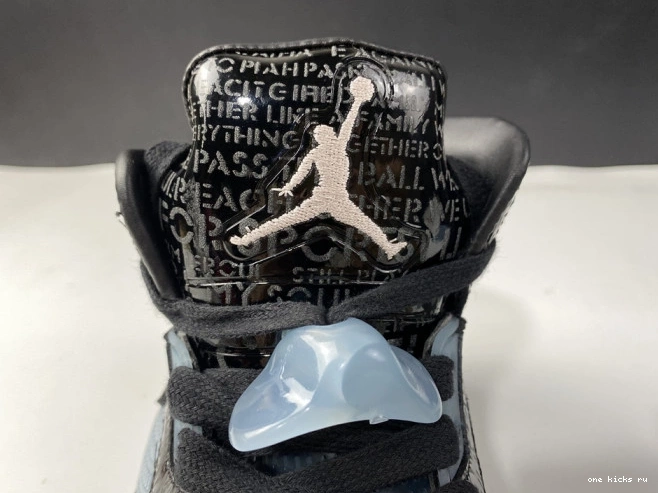 Chep Onekick Doernbecher Retro 5 633068-010 Jordan AIR 0819